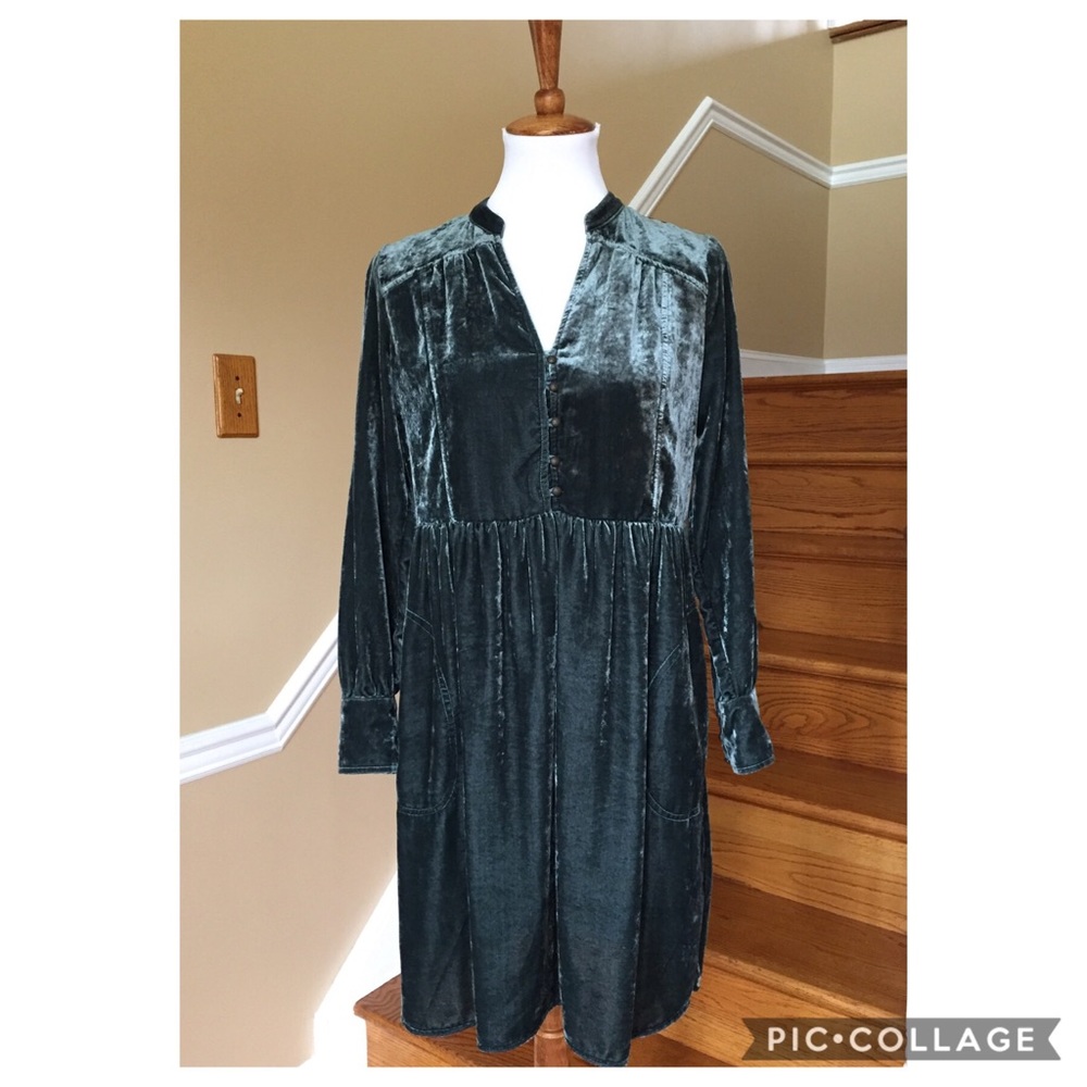 Anthropologie Holding Horses Velvet Nante Dress
